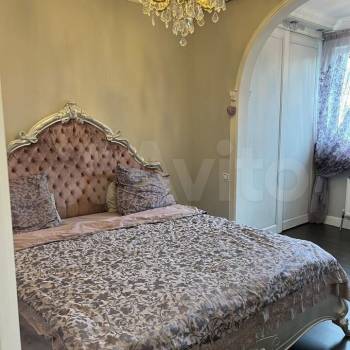 Продается 1-комнатная квартира, 40 м²