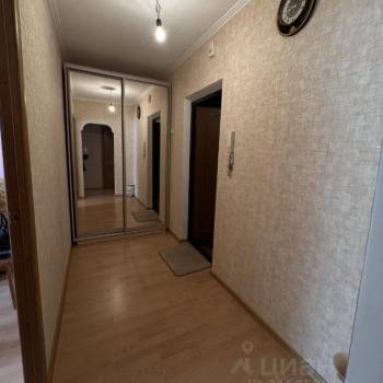 Продается 1-комнатная квартира, 36 м²