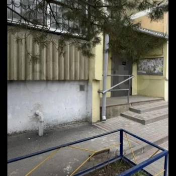 Продается 1-комнатная квартира, 36 м²