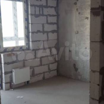 Продается 1-комнатная квартира, 39 м²