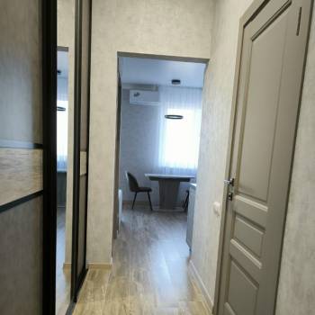 Сдается 1-комнатная квартира, 39 м²