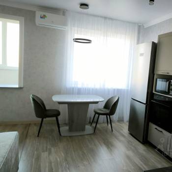 Сдается 1-комнатная квартира, 39 м²