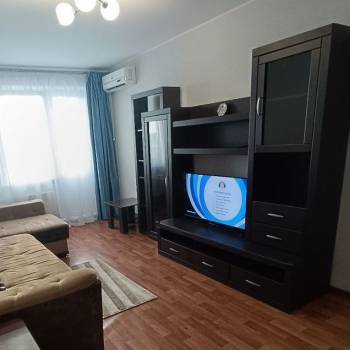 Сдается 1-комнатная квартира, 45 м²