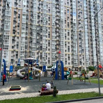 Продается 1-комнатная квартира, 40 м²