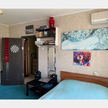 Продается 1-комнатная квартира, 29,5 м²