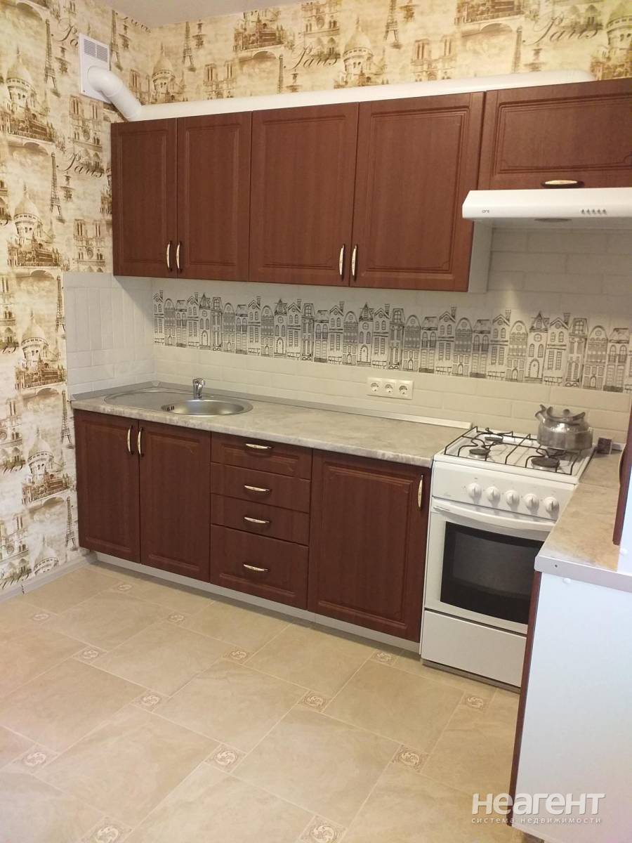 Сдается 1-комн. квартира, ул. Вересаева