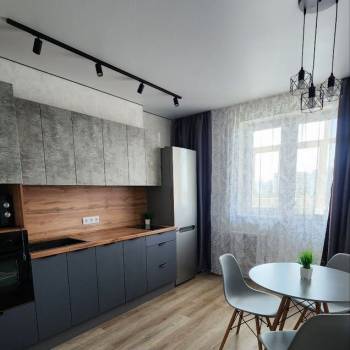Продается 1-комнатная квартира, 36 м²