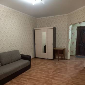 Продается 1-комнатная квартира, 40,5 м²