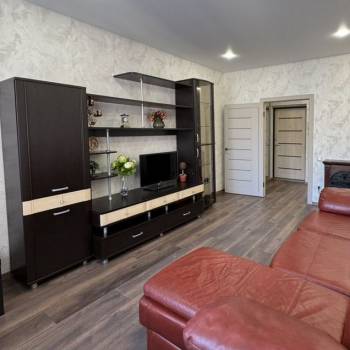 Продается 1-комнатная квартира, 40 м²