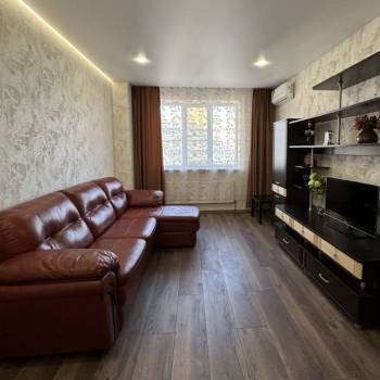 Продается 1-комнатная квартира, 40 м²