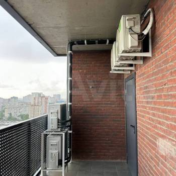 Продается Многокомнатная квартира, 135,8 м²