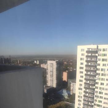 Продается 1-комнатная квартира, 42 м²