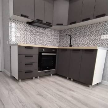 Продается 1-комнатная квартира, 43 м²