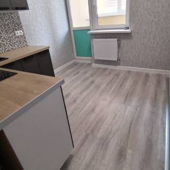 Продается 1-комнатная квартира, 43 м²