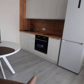 Продается 1-комнатная квартира, 30,8 м²