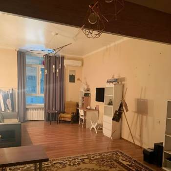 Продается 1-комнатная квартира, 43,2 м²