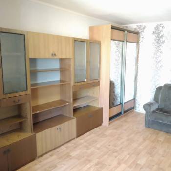 Продается 1-комнатная квартира, 40 м²