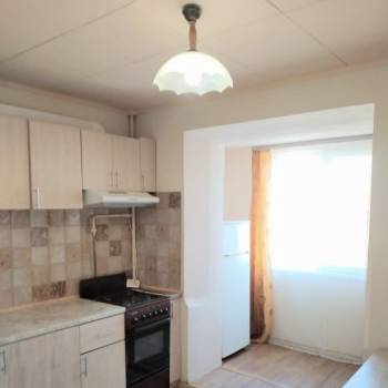 Продается 1-комнатная квартира, 40 м²