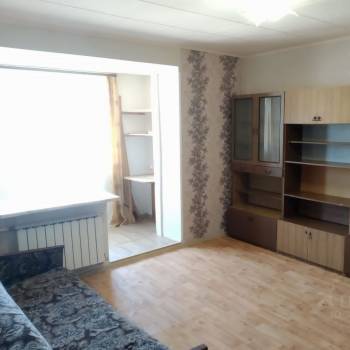 Продается 1-комнатная квартира, 40 м²