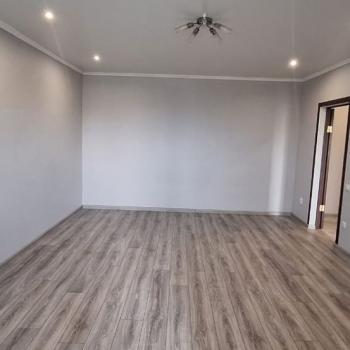 Продается 1-комнатная квартира, 55 м²