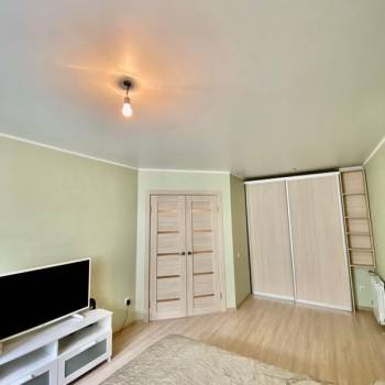 Продается 1-комнатная квартира, 38,3 м²