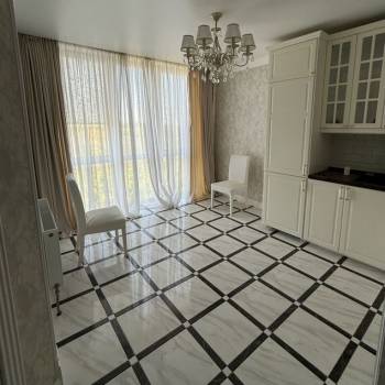 Продается 1-комнатная квартира, 52 м²