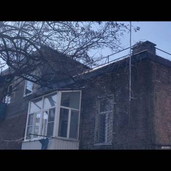 Продается Многокомнатная квартира, 57 м²