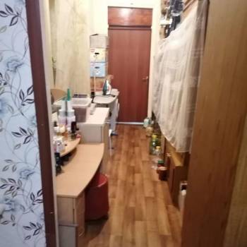 Продается Многокомнатная квартира, 57 м²