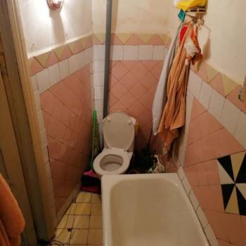 Продается Многокомнатная квартира, 57 м²