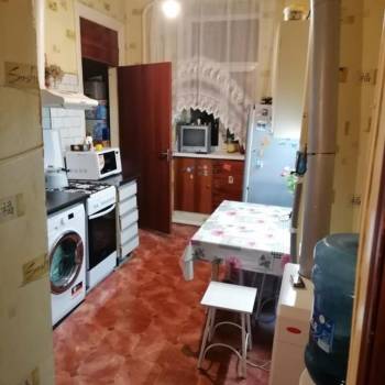 Продается Многокомнатная квартира, 57 м²