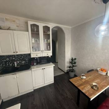 Продается 3-х комнатная квартира, 65 м²