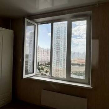 Продается 1-комнатная квартира, 38 м²