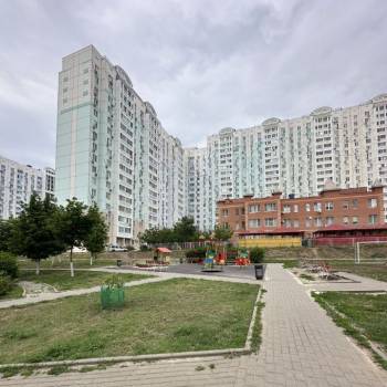 Продается 1-комнатная квартира, 39 м²