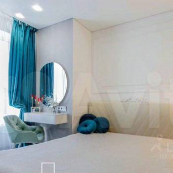 Продается Многокомнатная квартира, 145 м²