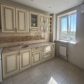 Продается 1-комнатная квартира, 34 м²