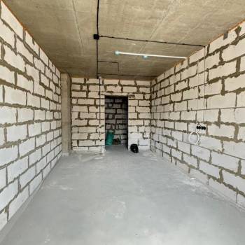 Продается 1-комнатная квартира, 43 м²