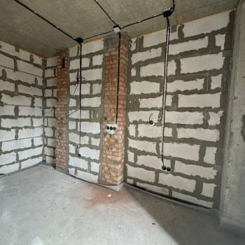 Продается 1-комнатная квартира, 43 м²