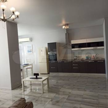 Сдается 2-х комнатная квартира, 67 м²