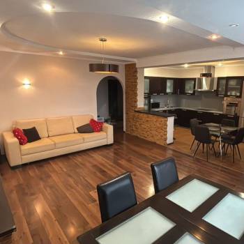 Продается 3-х комнатная квартира, 102,3 м²