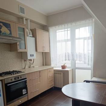 Сдается 1-комнатная квартира, 35 м²