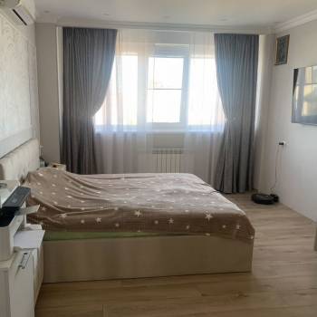 Продается 2-х комнатная квартира, 72,8 м²