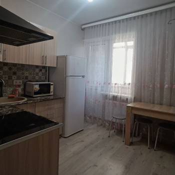Сдается 1-комнатная квартира, 40,8 м²
