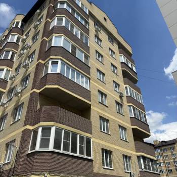Продается 1-комнатная квартира, 47 м²