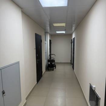 Продается 1-комнатная квартира, 47 м²