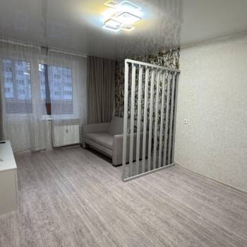 Продается 1-комнатная квартира, 36 м²