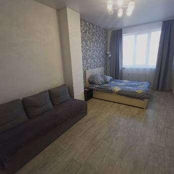 Сдается 1-комнатная квартира, 40 м²