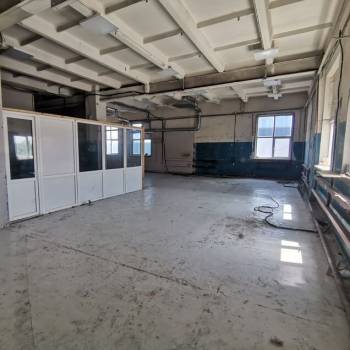 Сдается Нежилое помещение, 268 м²