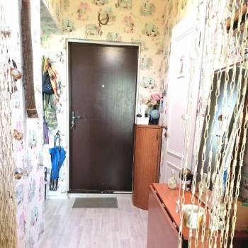 Продается 1-комнатная квартира, 36 м²