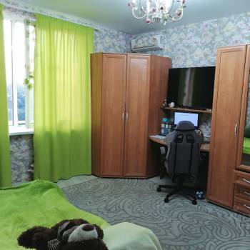 Продается 1-комнатная квартира, 36 м²