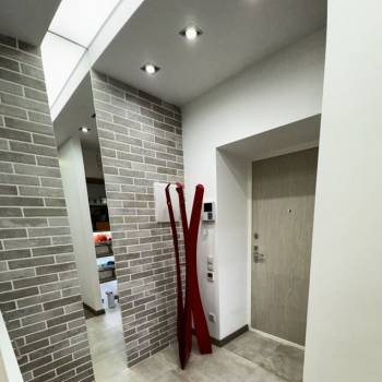 Продается 2-х комнатная квартира, 82 м²